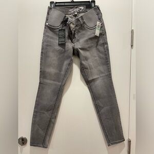 Seven7 High Rise Maternity Skinny Jeans